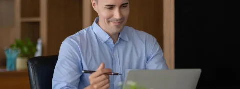 ¿Qué perfil profesional se beneficia más de un MBA online? Casos prácticos