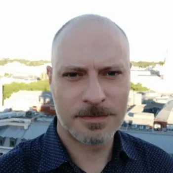 Dr. Carlos Gonzalo Penela