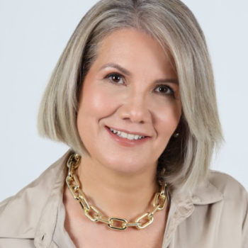 Svetlana Loginow