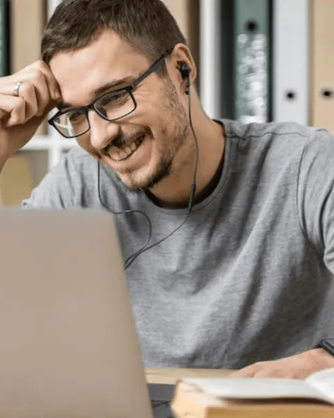 Por qué estudiar en una universidad virtual